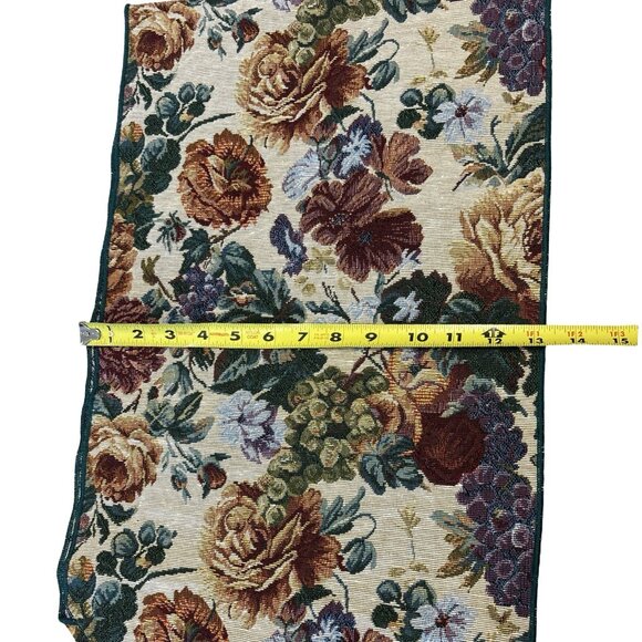 Vintage Style Grannycore Pointed Triangle Tapestry Table Runner Fall Mums 51” - Picture 4 of 5